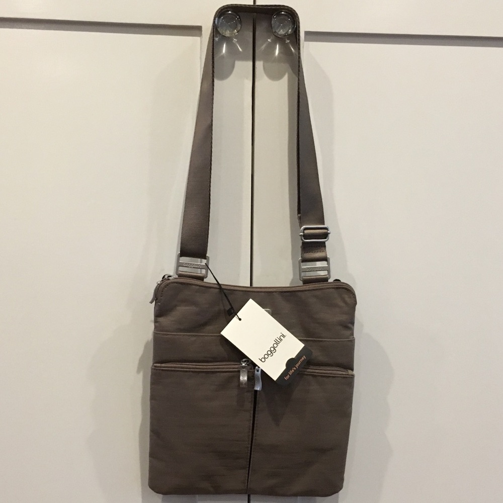 NWT Baggallini Horizon Crossbody